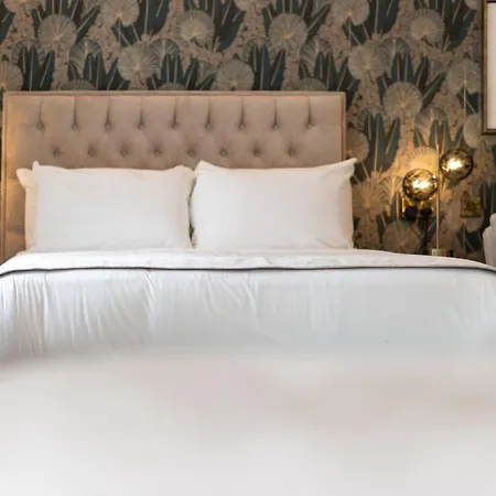 No 5 Rose Street - 3 Apartman *